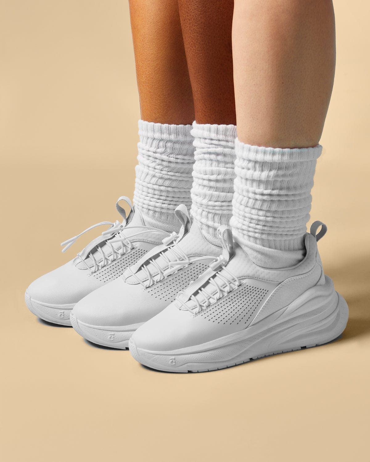 forte-brilliant-white-Model_Socks_Side_View_Comfy_Clarino_Material