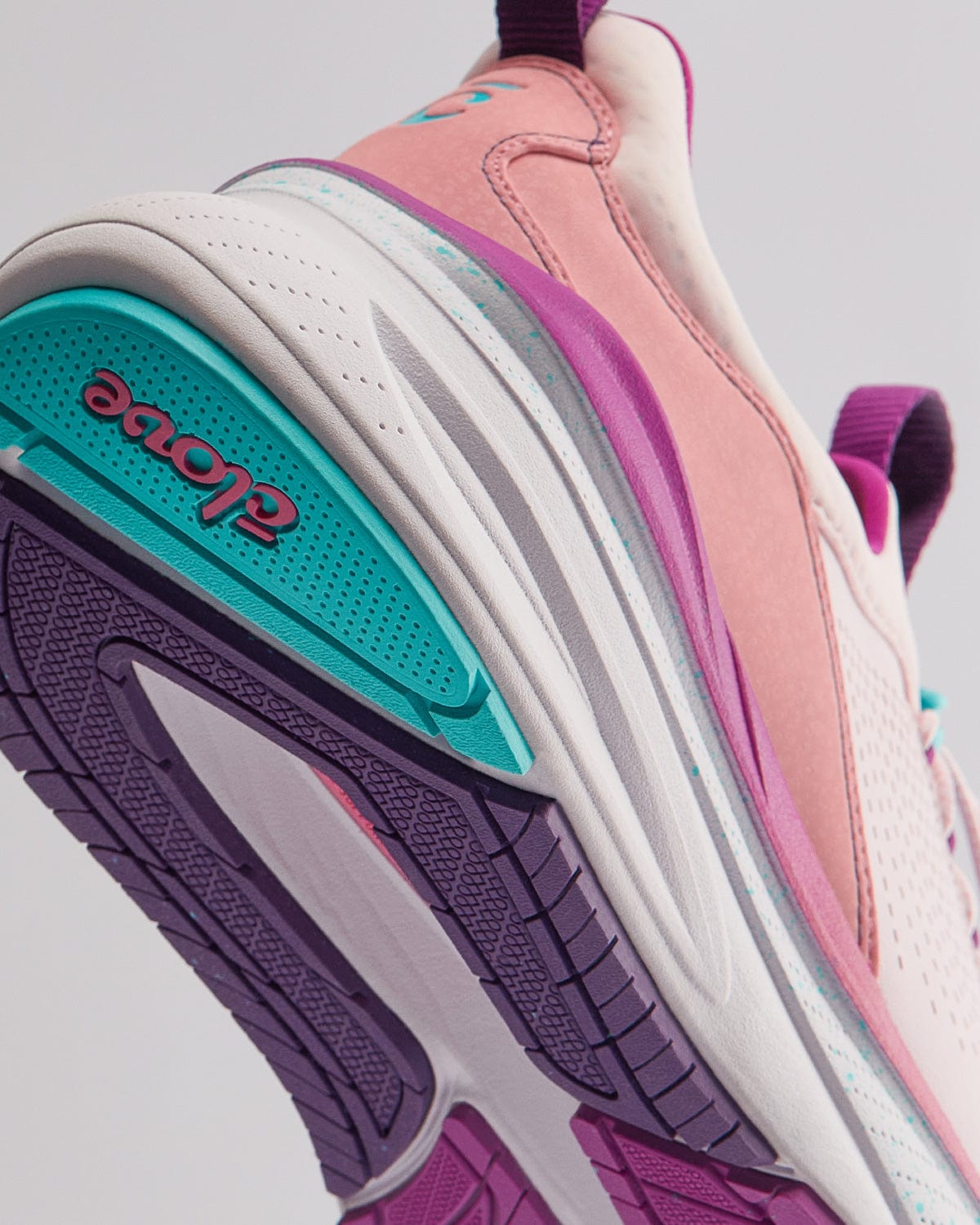 Forte - Light Pink / Violet / White