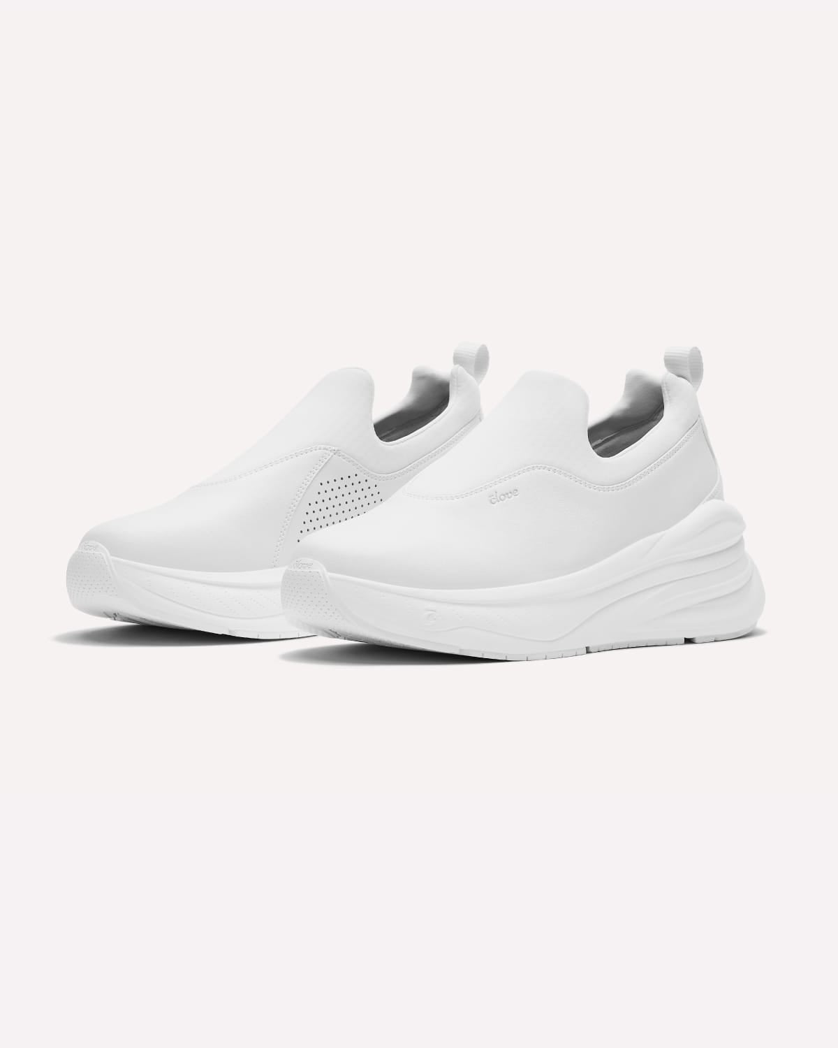 ona-brilliant-white_Side_Front_View_No_Laces_Grip