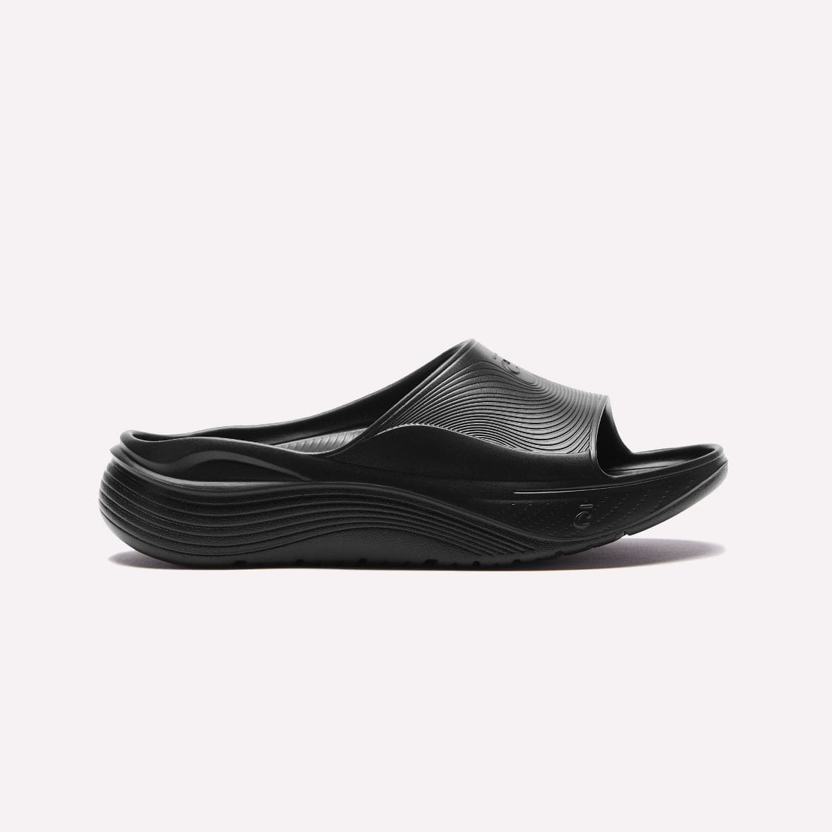 SuperCush Recovery Slide – Schwarz