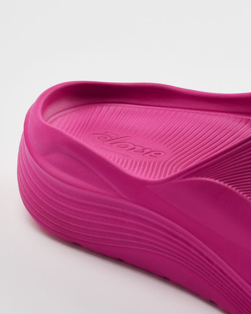 SuperCush Recovery Slide - Neon Pink