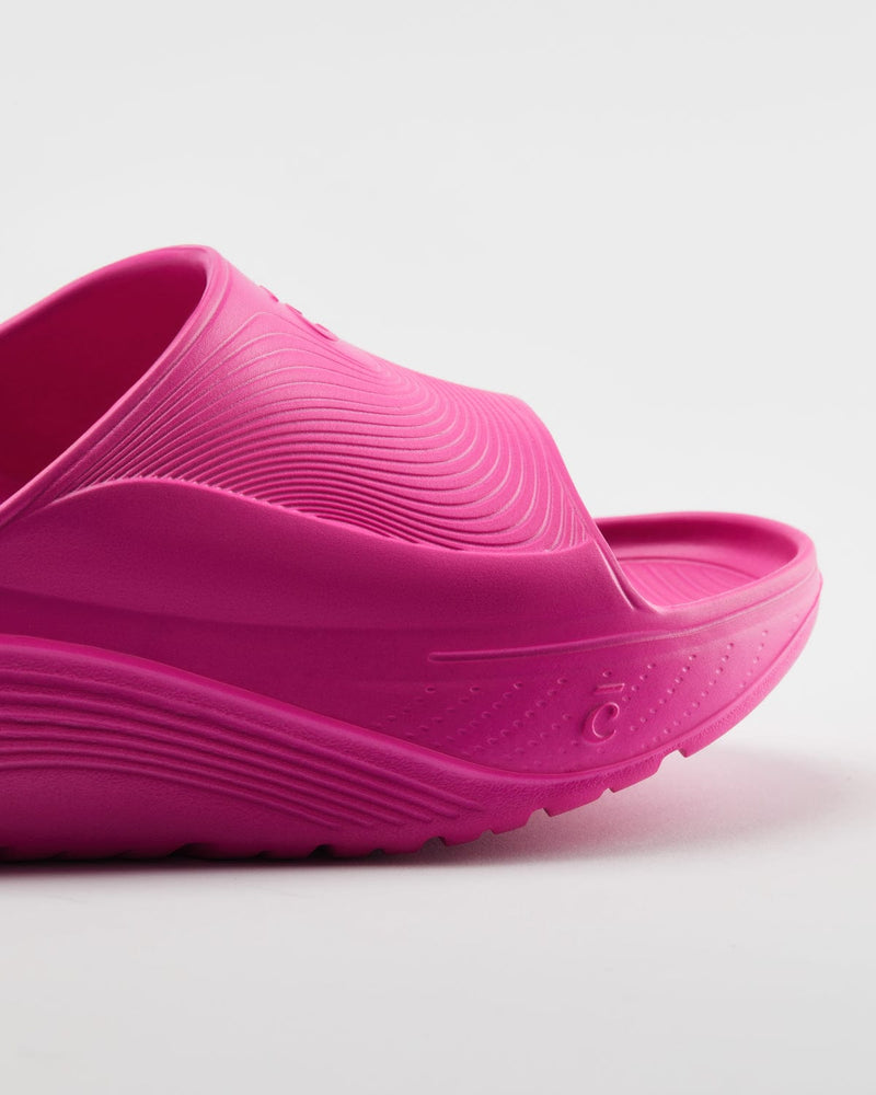 SuperCush Recovery Slide - Neon Pink