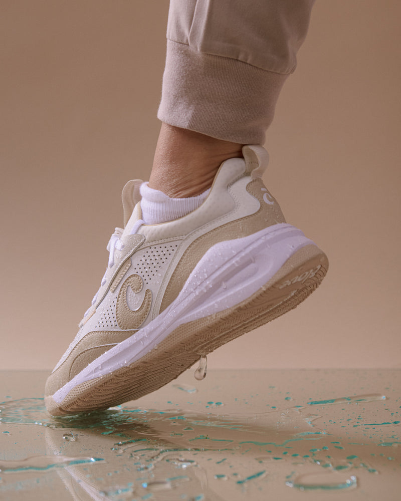 Strada - White / Vintage Tan